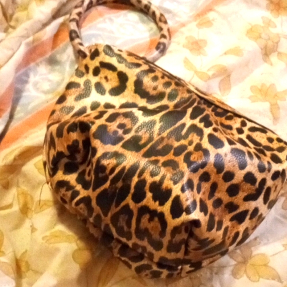 Jen and co mini purse wrist purse new no tags